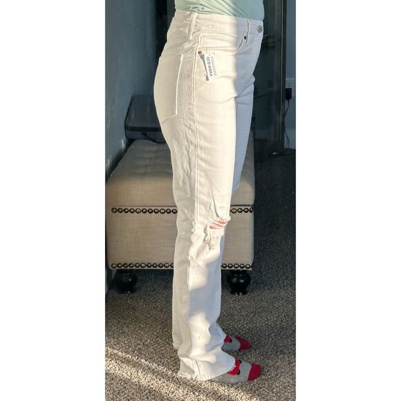 NEW WITH TAGS OLD NAVY High-Waisted O.G. Straight White Jeans Size 2R - Picture 5 of 10